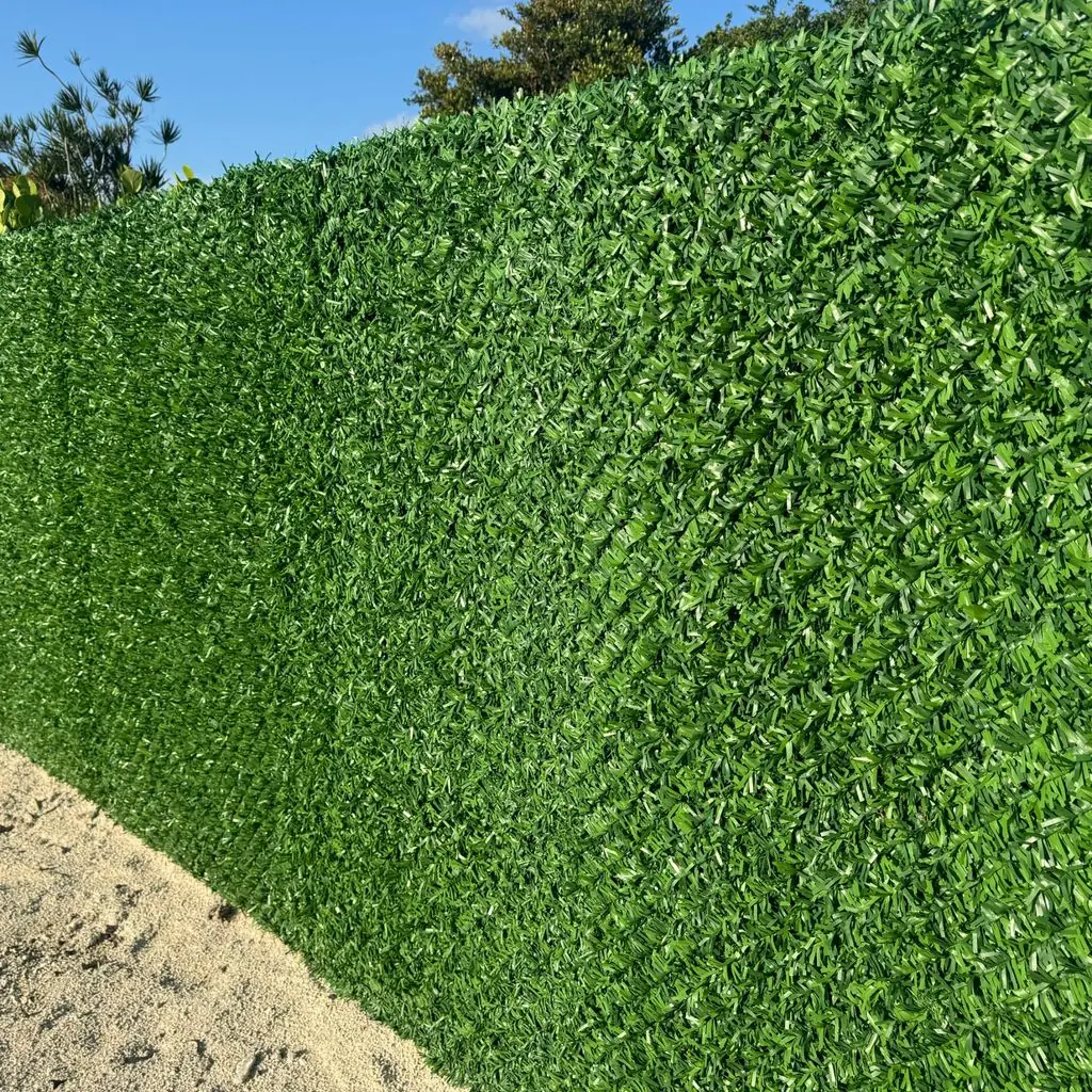 Close-up of Dolce Green grass fence roll blades